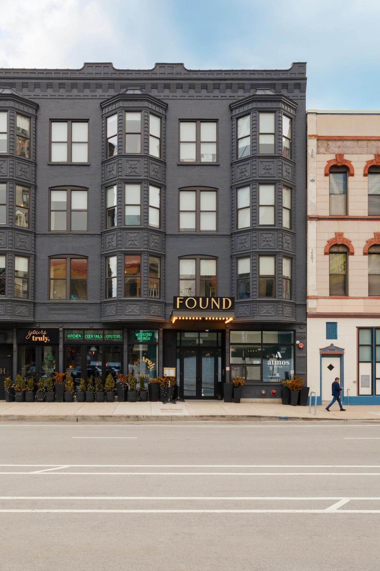 Found Hotel Chicago River North Luaran gambar